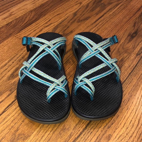 Chaco Shoes - Women’s Chacos Size 8